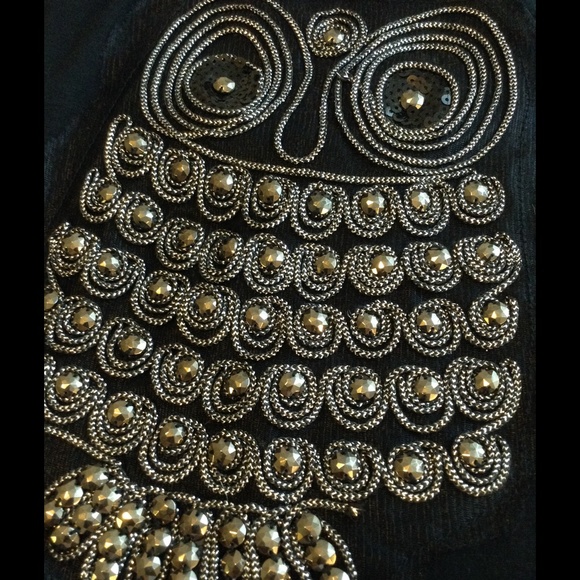 Sold in bundle-Black tank with owl - Picture 3 of 3