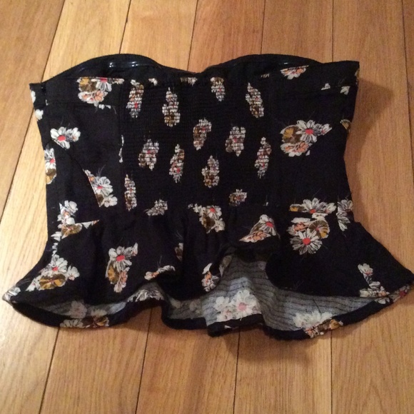 Kimchi blue corset/peplum top💋(new) - Picture 2 of 2