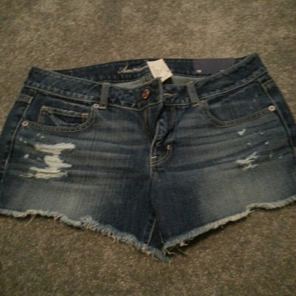 AE shorts