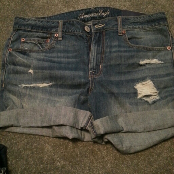 AE shorts