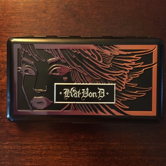 Kat Von D Ladybird True Romance Eyeshadow Palette