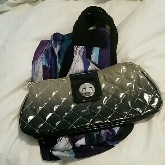 Forever 21 tank & express clutch bundle