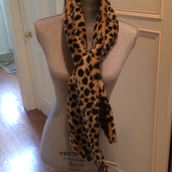 NWT fun scarf!!!