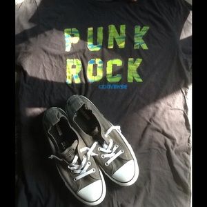 NWT Converse Bundle🌞