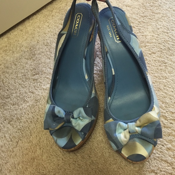 Coach signature wedges