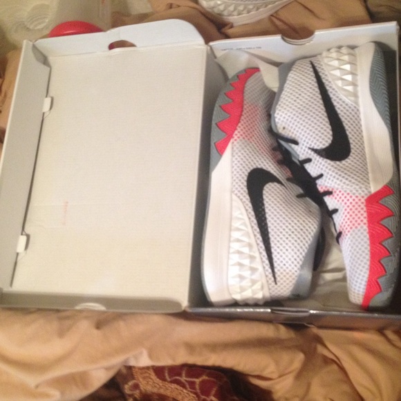 Kyrie 1's infared