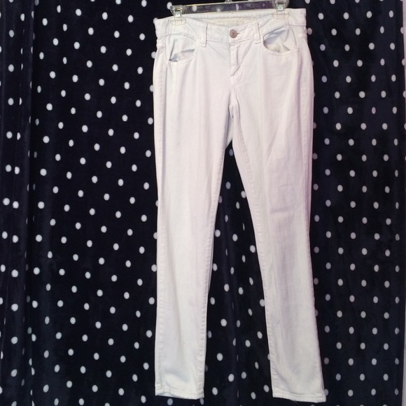 American Eagle White Skinny Jeans / Jeggings