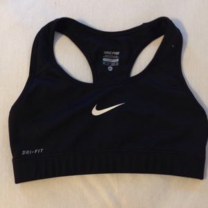 Nike Dri-Fit Sports bra 😍