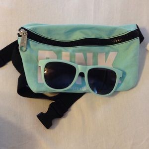 PINK fanny pack. 💕