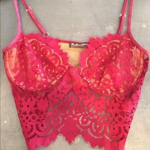 Skivvies she's a knockout bra in red