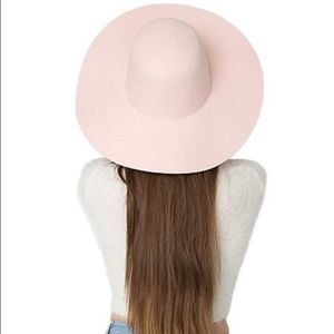 AMERICAN APPAREL hat