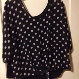 XL polka dot crop top shirt w/ tie