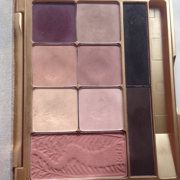 Tarte beMATTEnificent