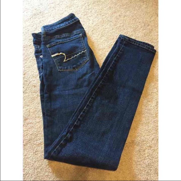 American eagle skinny jeans!