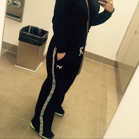 Pinkkk sweat pants