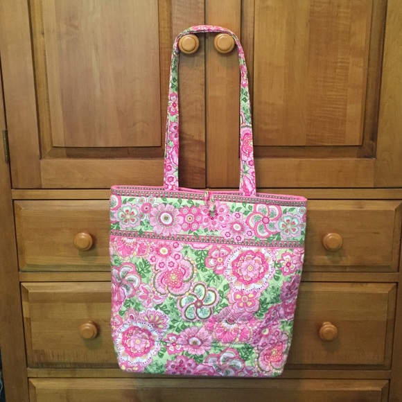 Vera Bradley tote