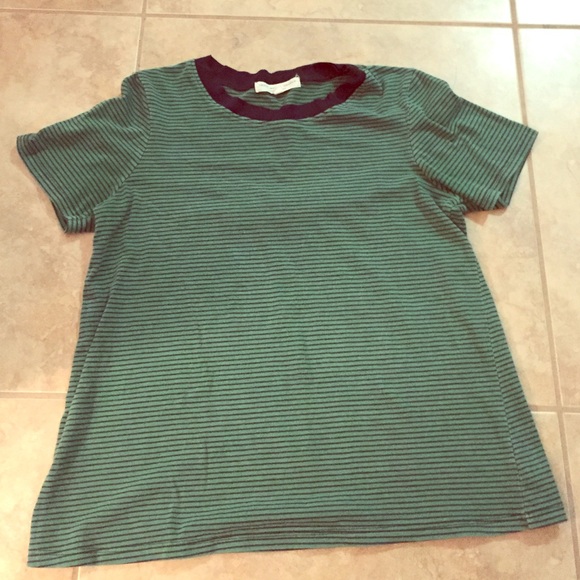 Urban Outfitters tshirt xs