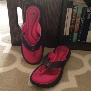 Nike Comfort Sandals