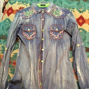 Roar long sleeve button down