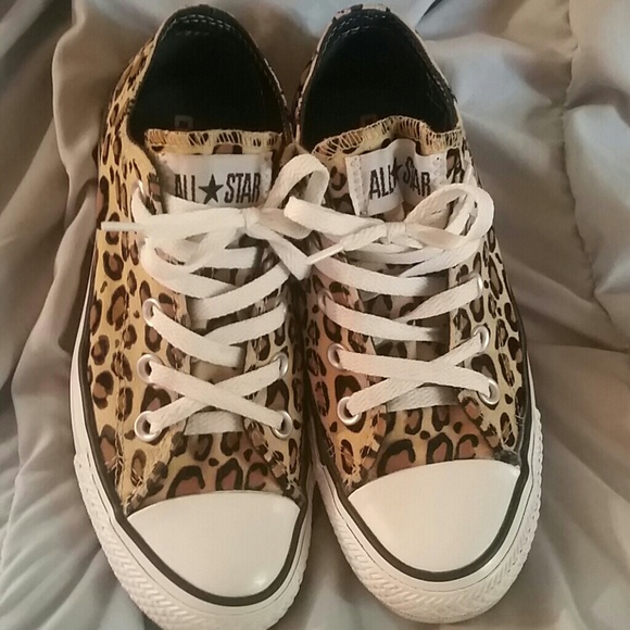 Limited edition cheetah print converse