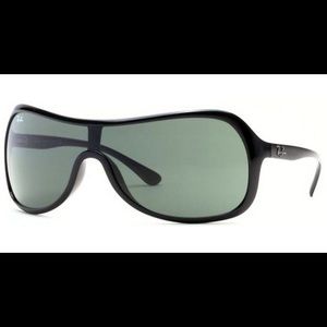 Ray-Ban 4086 sunglasses in black
