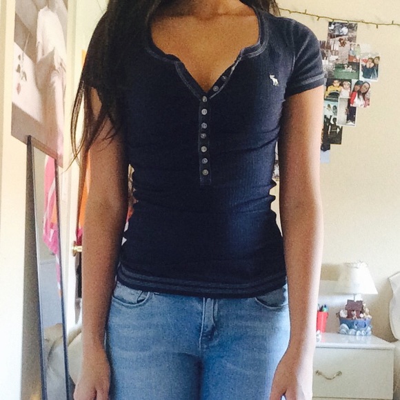 Abercrombie & Fitch Tops - Abercrombie & Fitch shirt