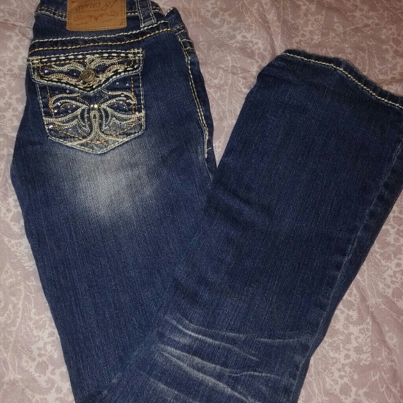 Series 31 amethyst jeans nwot only tried on once.