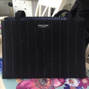 Vintage Kate Spade shoulder bag in Mint Condition.