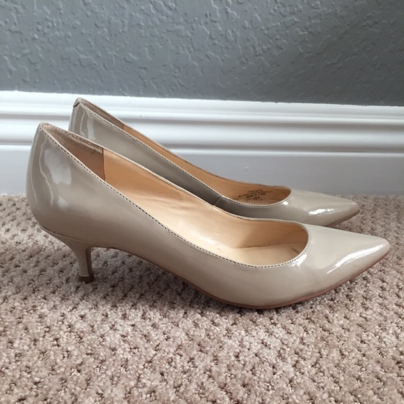 Guess Nude Patent Pumps