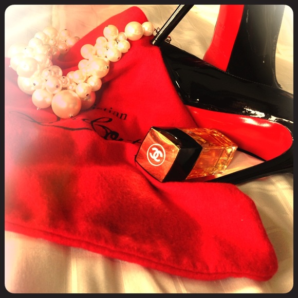 NEW Chanel No.5 perfume! 👠💄