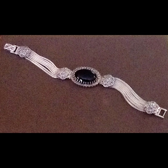 Sterling Silver/Black Onyx Bracelet