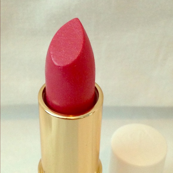 Estée Lauder Lipstick