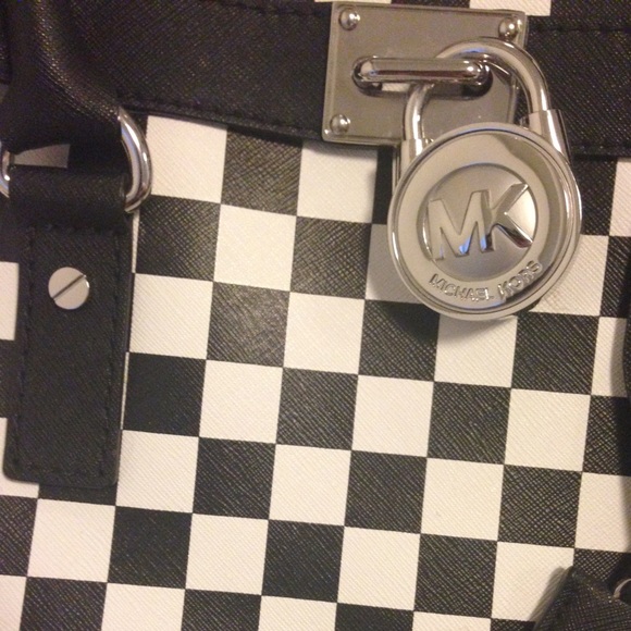 MK Checkerboard Purse - Picture 1 of 3