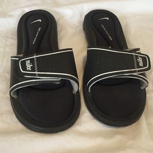 Nike Velcro Slides