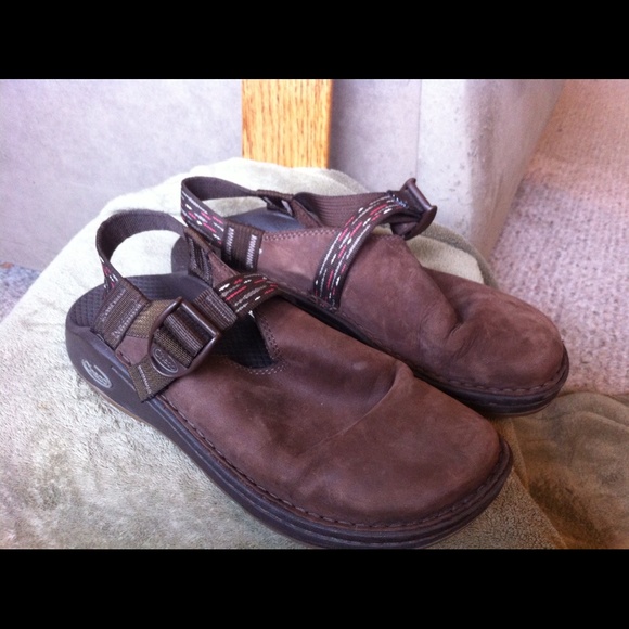 Brown Chaco clogs