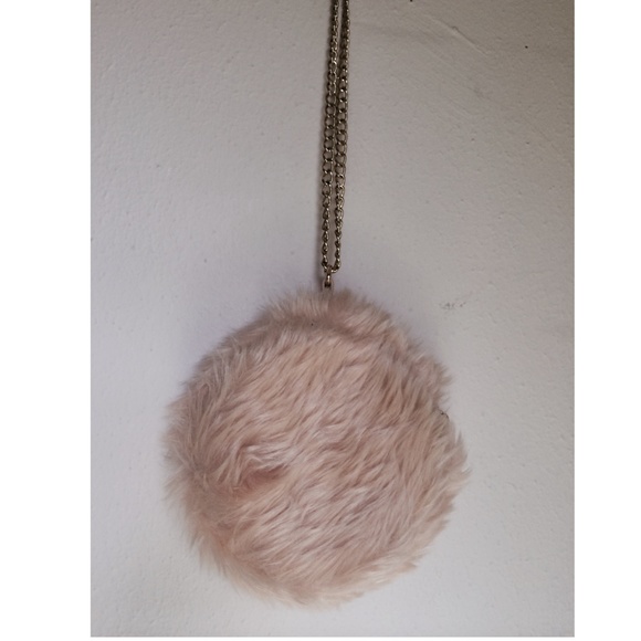 Round faux fur chain strap clutch