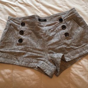 Linen express shorts