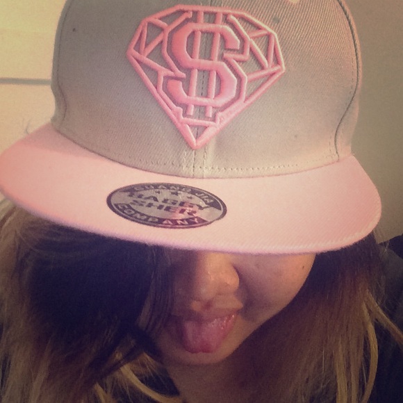 Dollar sign snap back