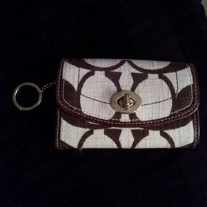 Authentic Coach Purse & Wallet