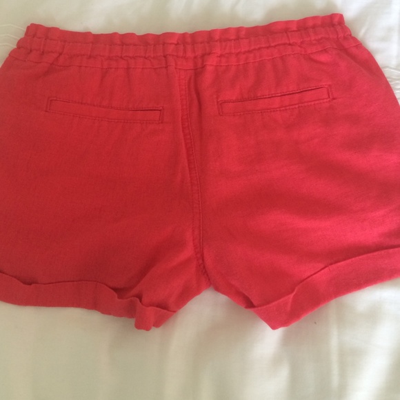🚫BUNDLED🚫Cute Red Linen Shorts - Picture 4 of 4