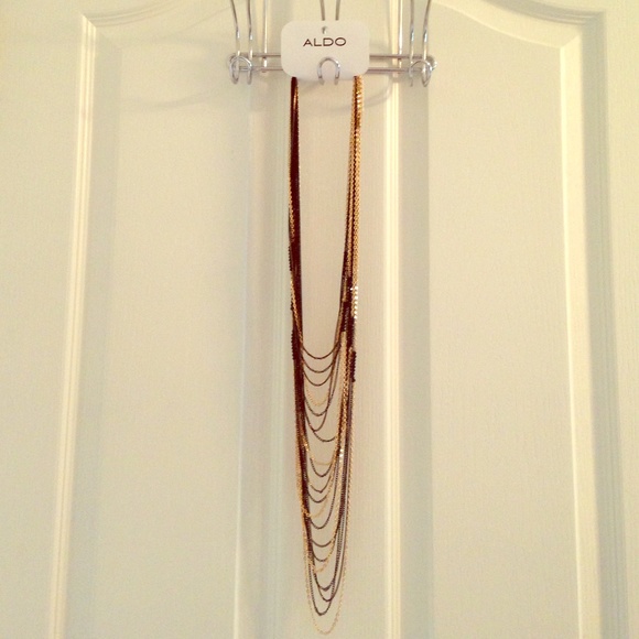 Black and gold layered Aldo necklace