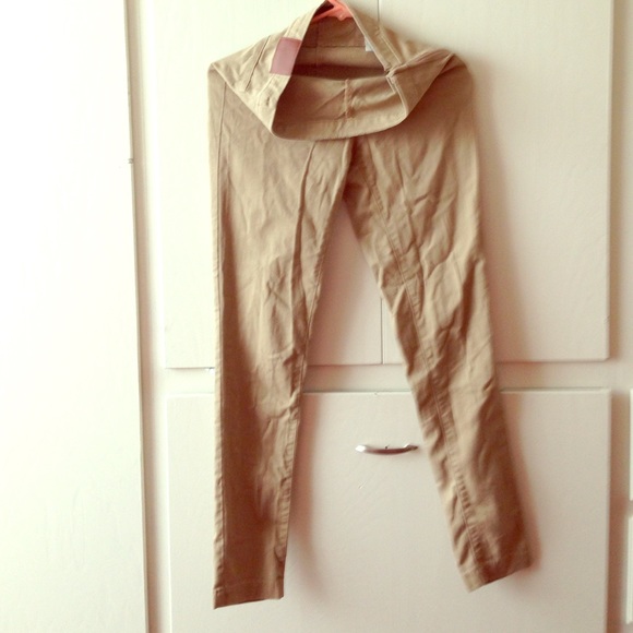 H&M beige jegging