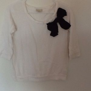White 3/4 Sleeve Shirt with Bow
