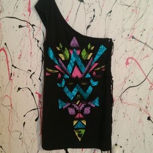 Aztec one shoulder top