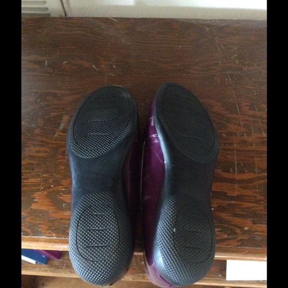 purple flats - Picture 3 of 3