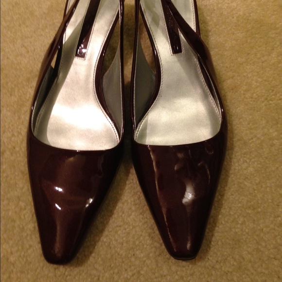 Bandolino Kitten heel sling back