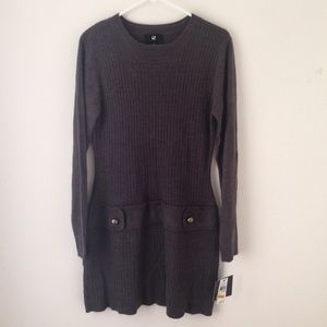 Adorable grey sweater dress!