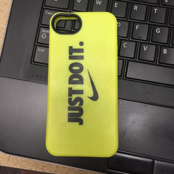 Iphone 5 nike rubber case