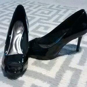 Black peep-toe heels