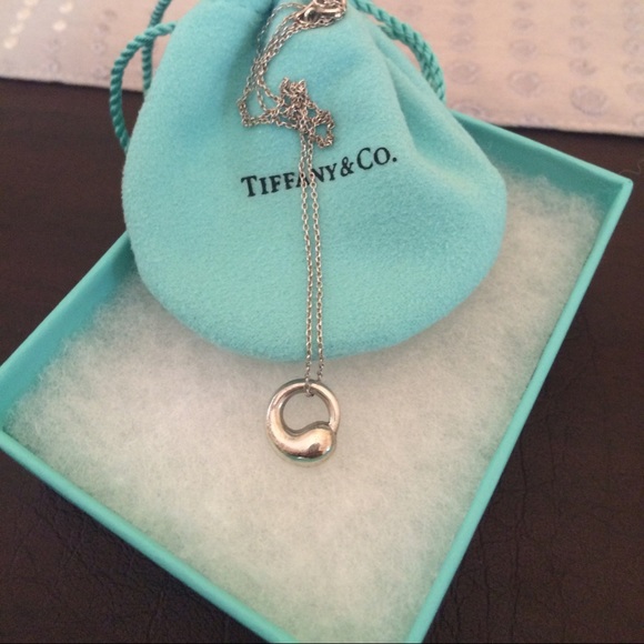 Authentic Tiffanys necklace